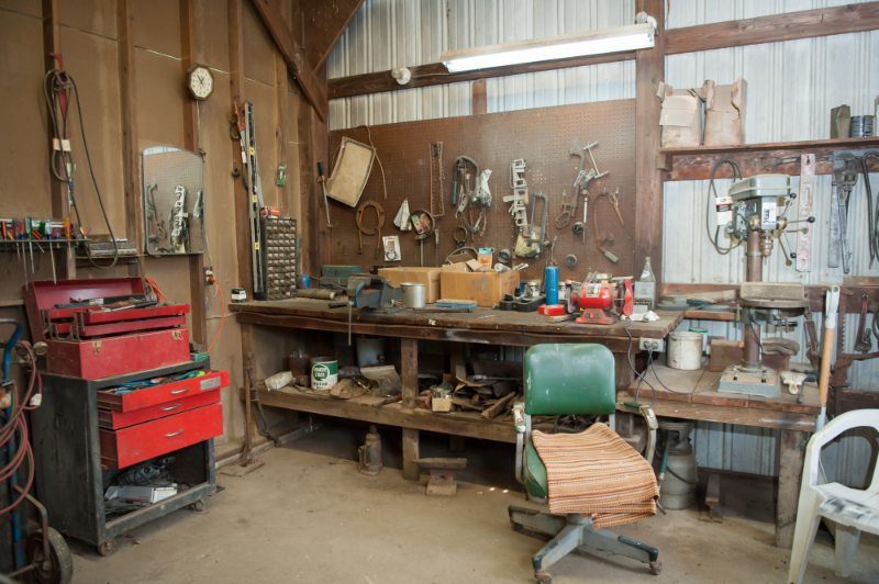garage cleaning and organizing tips